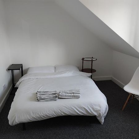 Joyful Room Rainham  Εξωτερικό φωτογραφία