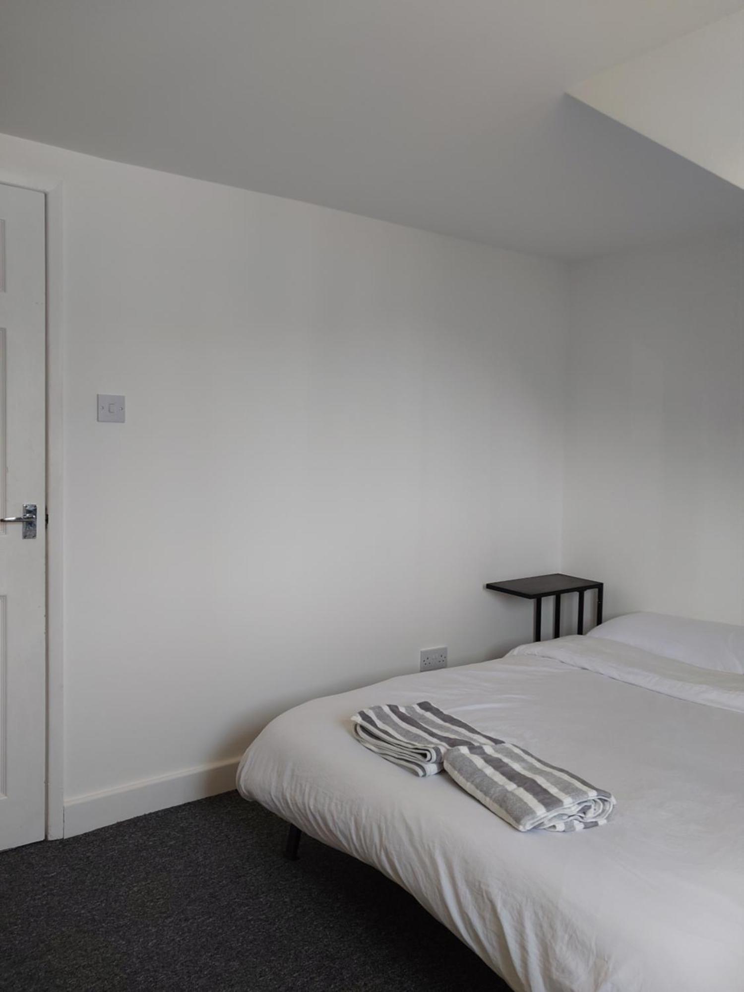 Joyful Room Rainham  Εξωτερικό φωτογραφία